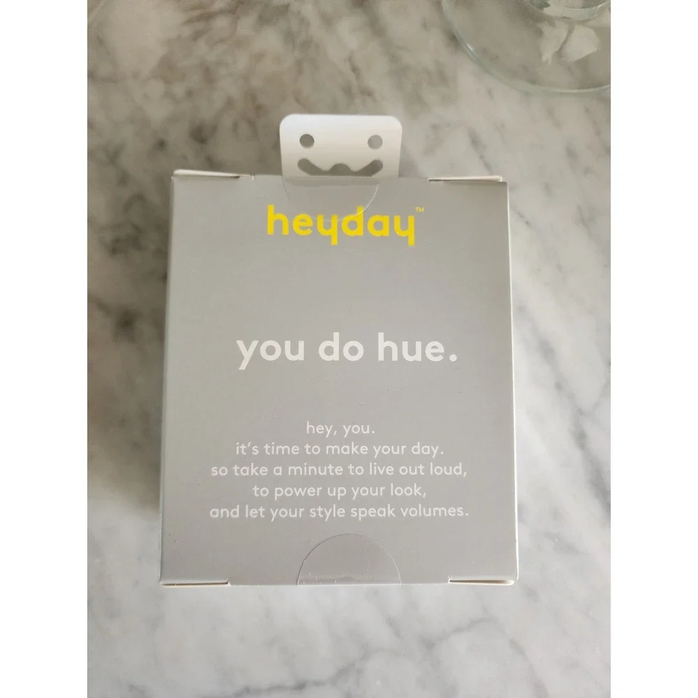 Heyday Apple AirPods Gen 1 & 2 Earbud Case Cover Misty Blue Silicone Carabiner